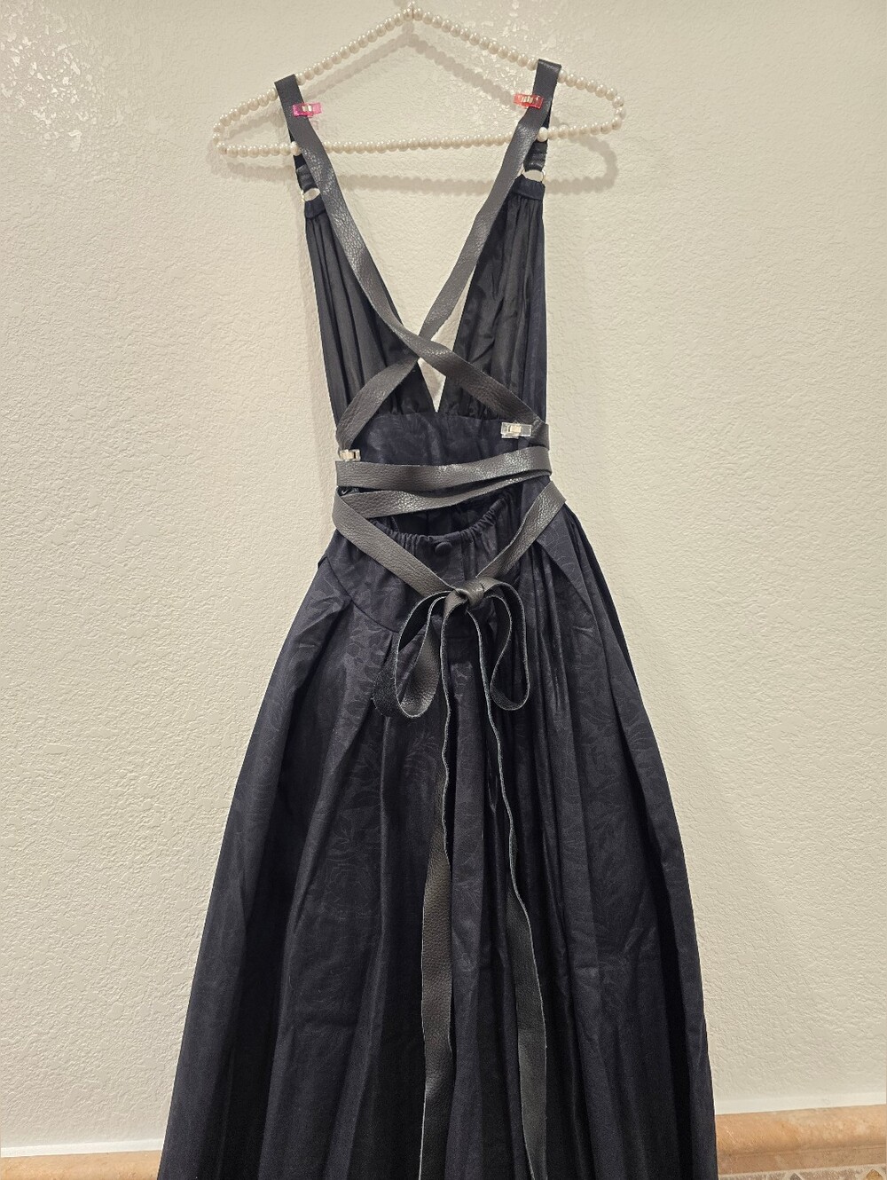 Black Gothic Floral Leather Straps Flowy Extra Wide Skirt - Picture 4 of 11
